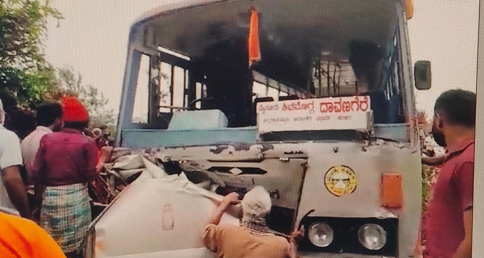 KSRTC ಬಸ್ ಹಾಗೂ ಕಾರು ಡಿಕ್ಕಿ: ಇಬ್ಬರು ಸಾವು