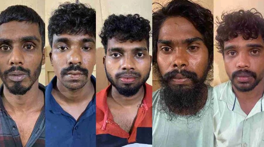 ಕೊಡಗಿನ‌ ಪೊನ್ನಂಪೇಟೆಯಲ್ಲೊಂದು ಅಮಾನವೀಯ ಘಟನೆ| ಡ್ರಾಪ್ ಕೇಳಿದ ಬಾಲಕಿ‌‌ಯರ ಮೇಲೆ ಐವರಿಂದ ಅತ್ಯಾಚಾರ