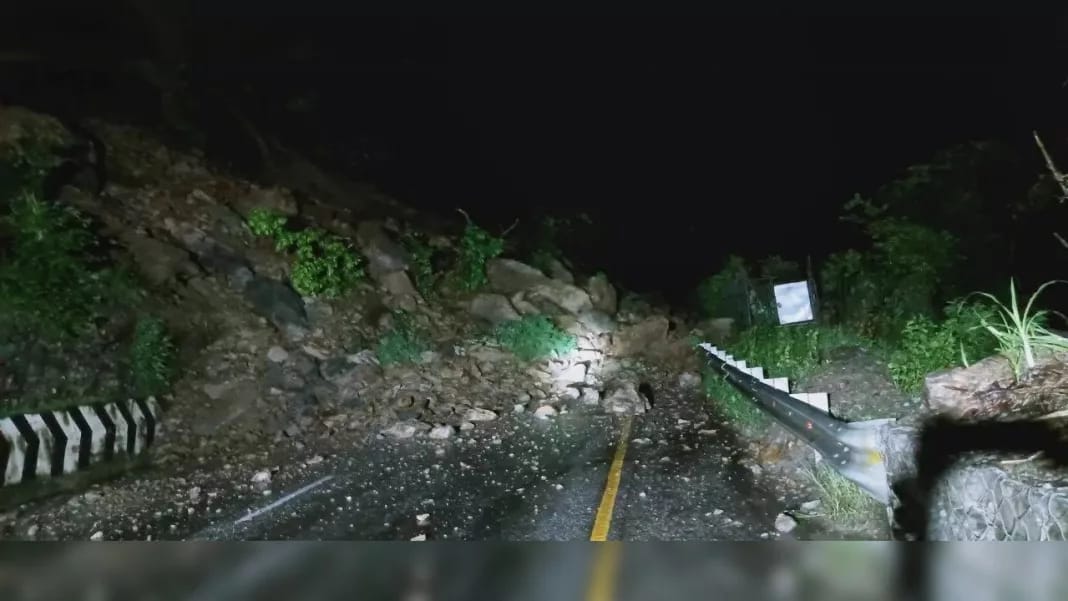 ನೇಪಾಳದಲ್ಲಿ ಭಾರೀ ಭೂಕುಸಿತ| 63 ಮಂದಿ ದುರ್ಮರಣ