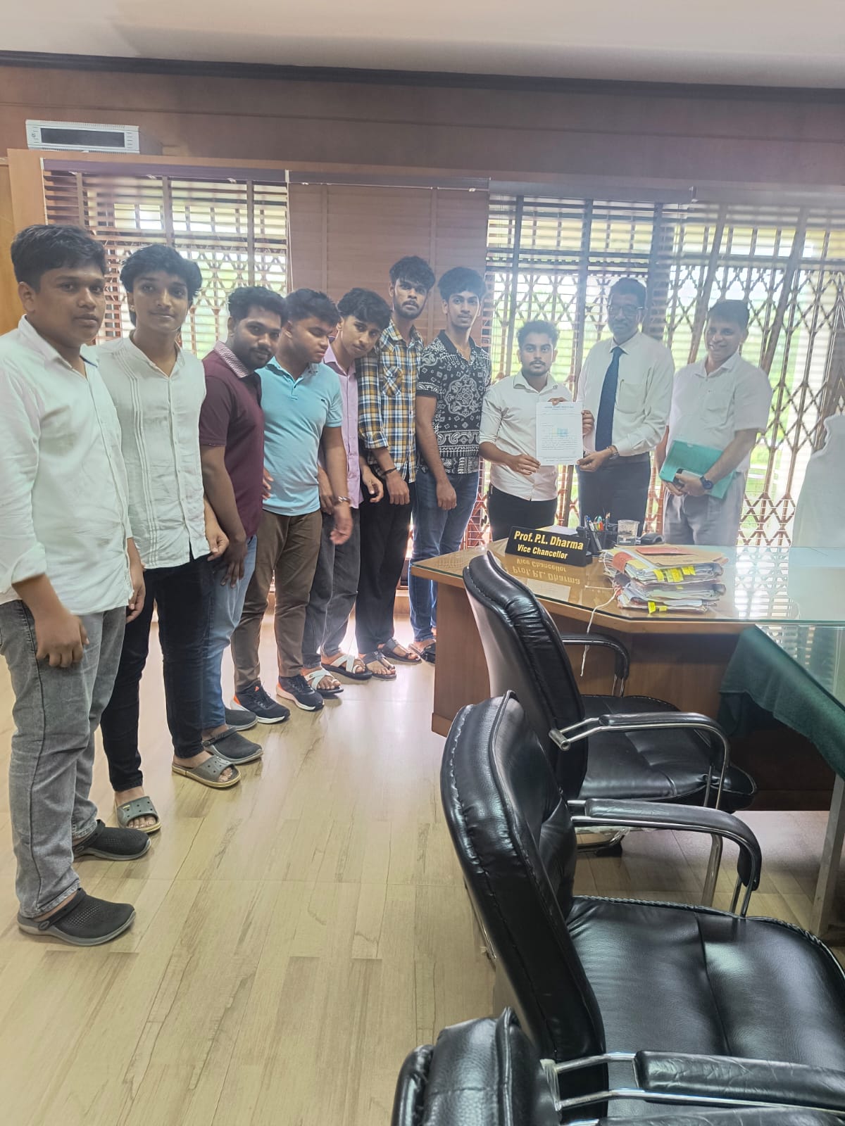 ಮಂಗಳೂರು ವಿವಿ ಸಂಧ್ಯಾ ಕಾಲೇಜು ಸ್ಥಗಿತಗೊಳಿಸದಂತೆ NSUI ಮನವಿ