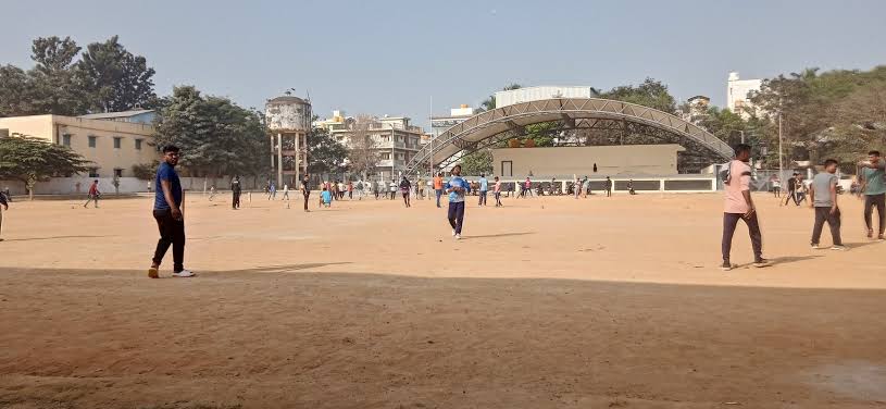 ಶಾಲಾ ಮೈದಾನಗಳಲ್ಲಿ ಶೈಕ್ಷಣಿಕೇತರ ಚಟುವಟಿಕೆಗಳನ್ನು ನಡೆಸುವಂತಿಲ್ಲ/ ದಕ್ಷಿಣ ಕನ್ನಡ ಜಿಲ್ಲೆಯ ಶಿಕ್ಷಣ ಇಲಾಖೆಯಿಂದ ಸುತ್ತೋಲೆ