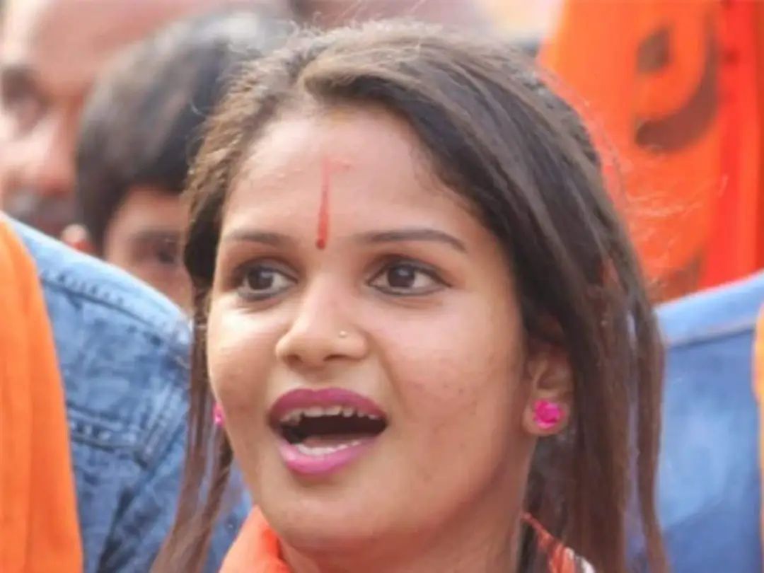 ಬಿಗ್ ಬಾಸ್ 11ಗೆ ಮೂವರು ಅಭ್ಯರ್ಥಿಗಳ ಹೆಸರು ರಿವೀಲ್| ದೊಡ್ಮನೆಗೆ ಎಂಟ್ರಿ ಕೊಟ್ಟ ಕೊಡಲಿದ್ದಾರೆ ಚೈತ್ರಾ ಕುಂದಾಪುರ