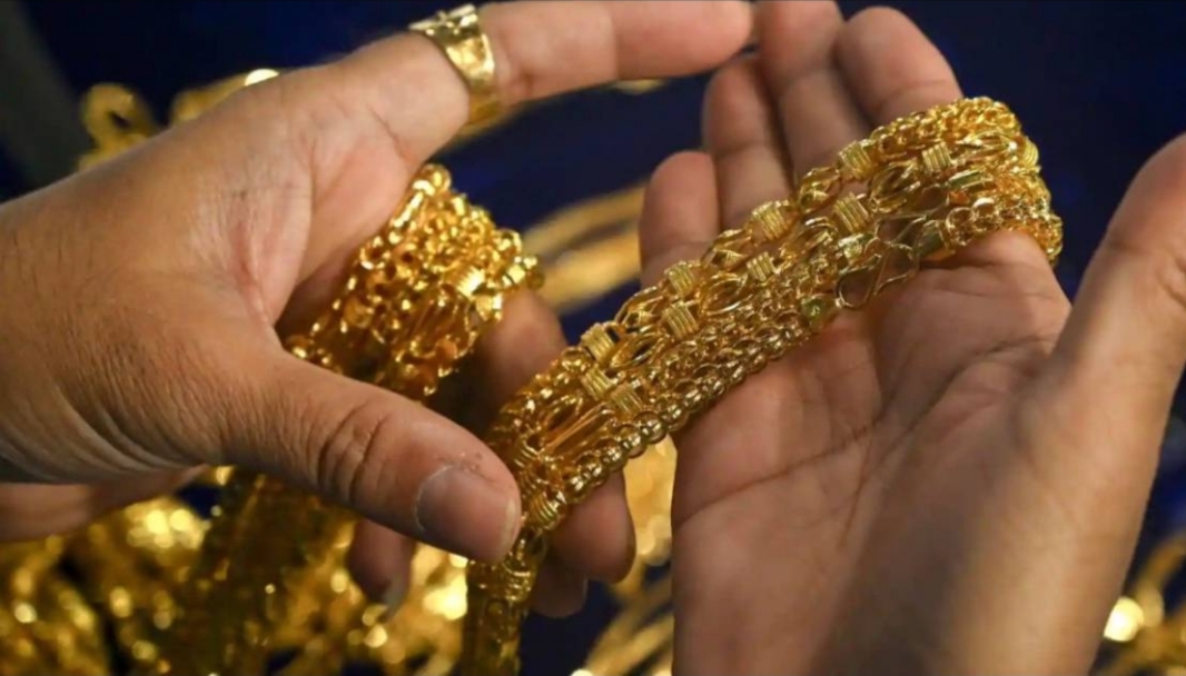 ಗೋಲ್ಡ್ ಪ್ರಿಯರಿಗೆ ಗುಡ್ ನ್ಯೂಸ್| ಚಿನ್ನದ ದರ ಭಾರೀ ಕುಸಿತ