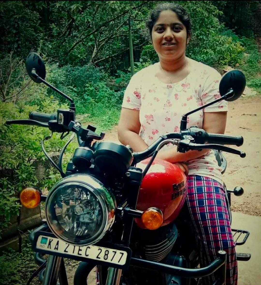 ಸುಳ್ಯ: ಬಸ್ – ಸ್ಕೂಟಿ ನಡುವೆ ಭೀಕರ ಅಪಘಾತ| ಕಾಲೇಜು ವಿದ್ಯಾರ್ಥಿನಿ ಮೃತ್ಯು