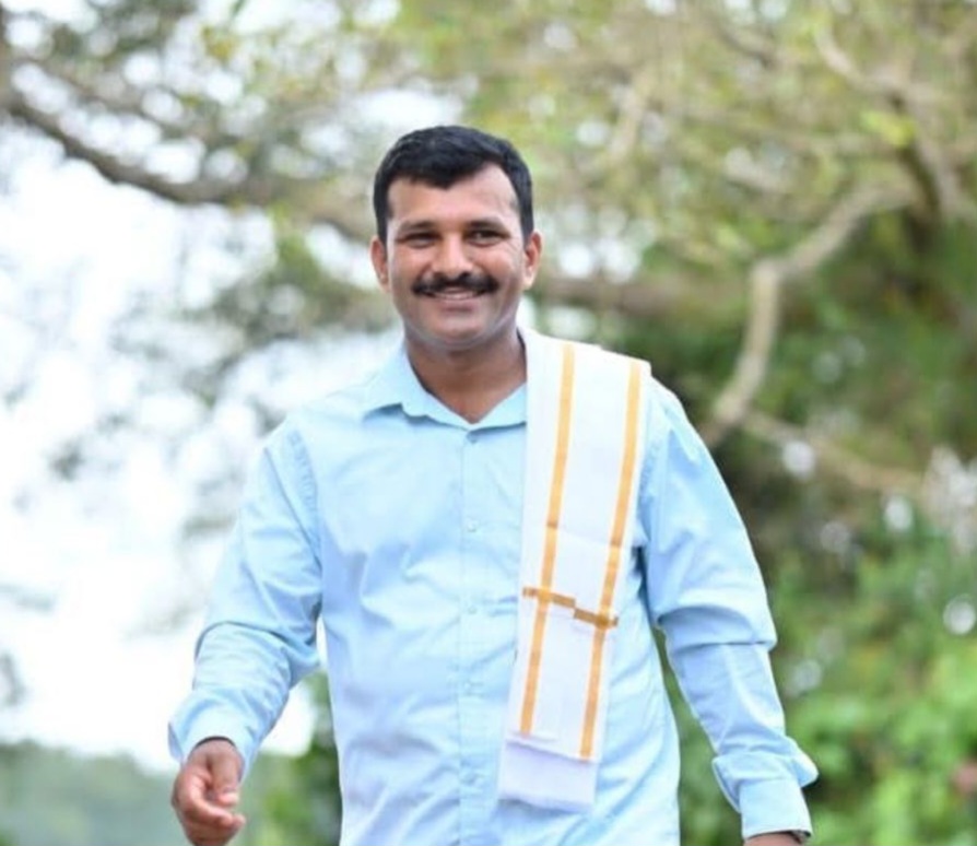 ಕಡಬ: ಜೆಸಿ ವಲಯ ತರಬೇತುದಾರ, ಮುಖ್ಯ ಶಿಕ್ಷಕ ಪ್ರದೀಪ್ ಬಾಕಿಲ ಹೃದಯಾಘಾತದಿಂದ ಸಾವು