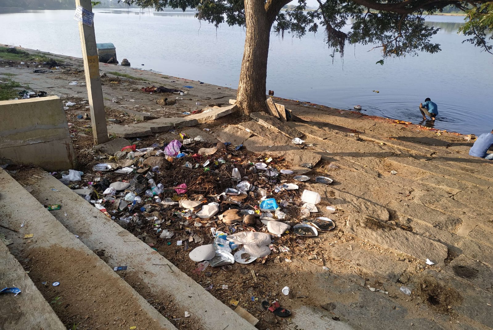 ಪುಣ್ಯ ಕ್ಷೇತ್ರಗಳ ನದಿ ತೀರದಲ್ಲಿ ಶಾಂಪು, ಸೋಪುಗಳ ಮಾರಾಟ ನಿಷೇಧ