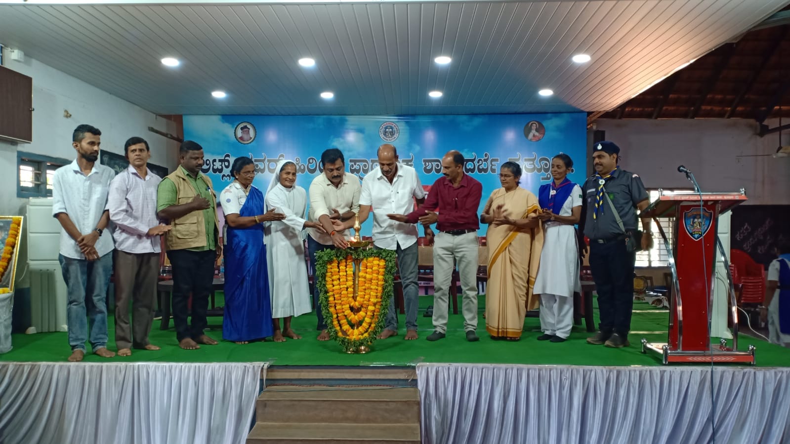 ಲಿಟ್ಲ್ ಫ್ಲವರ್ ಶಾಲೆಯಲ್ಲಿ ಮೇಳೈಸಿದ ಸ್ಕೌಟ್, ಗೈಡ್ , ಕಬ್ ಮತ್ತು ಬುಲ್ ಬುಲ್ ವಾರ್ಷಿಕ ಮೇಳ