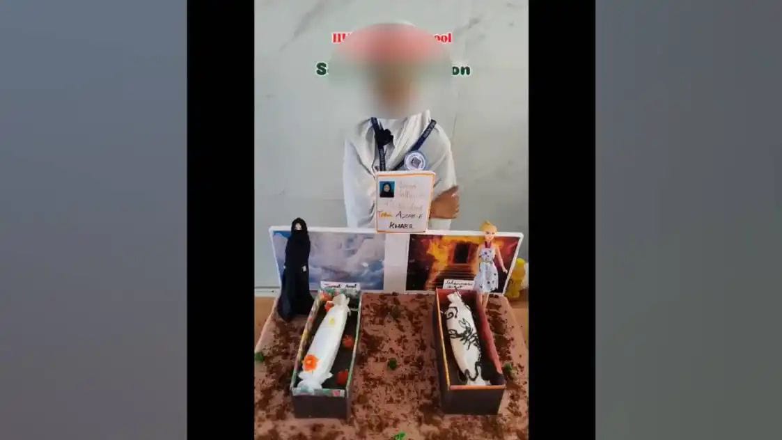 ಬುರ್ಖಾ ಧರಿಸಿದ್ರೆ ಸತ್ತ ಮೇಲೆ ಶವಕ್ಕೂ ಏನಾಗಲ್ಲ!! ಶಾಲೆಯಲ್ಲಿ ವ್ಯವಸ್ಥಿತವಾದ ಮೌಡ್ಯ ಬಿತ್ತನೆ ವಿಡಿಯೋ ವೈರಲ್