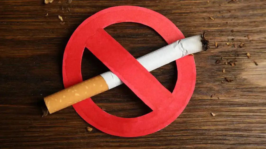 ಸಾರ್ವಜನಿಕ ಸ್ಥಳಗಳಲ್ಲಿ ತಂಬಾಕು ಉತ್ಪನ್ನಗಳ ಸೇವನೆ ಬ್ಯಾನ್| 21ವರ್ಷಕ್ಕಿಂತ ಕೆಳಗಿನವರಿಗೆ ಸಿಗಲ್ಲ ಬೀಡಿ, ಸಿಗರೇಟ್| ತಪ್ಪಿದ್ರೆ ಬೀಳುತ್ತೆ ಭಾರೀ ದಂಡ| ರಾಜ್ಯ ಸರ್ಕಾರದಿಂದ ಮಹತ್ವದ ಆದೇಶ