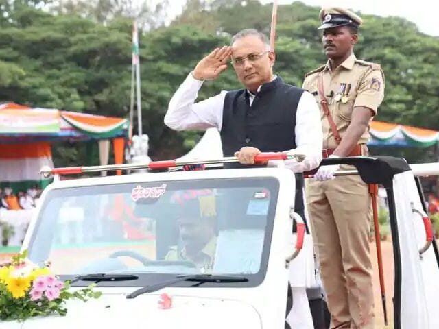 ಮಂಗಳೂರು: ಜಿಲ್ಲಾ ಉಸ್ತುವಾರಿ ಸಚಿವರಿಂದ ನೆಹರು ಮೈದಾನದಲ್ಲಿ ಧ್ವಜಾರೋಹಣ