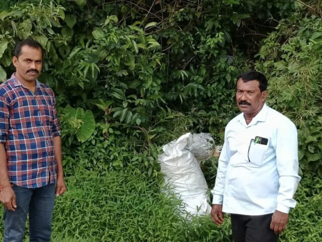 ಪುತ್ತೂರು: ಹೆದ್ದಾರಿ ಬದಿ ಕಸ ಸುರಿದ ಲಾರಿ ಚಾಲಕನಿಗೆ ದಂಡ ವಿಧಿಸಿದ ಪಿಡಿಒ