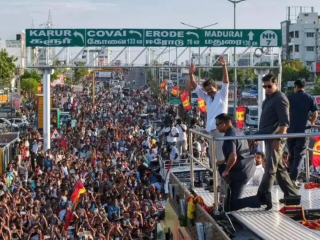ತಮಿಳುನಾಡಿನ‌ ಕರೂರ್ ನಲ್ಲಿ ಕಾಲ್ತುಳಿತ ಪ್ರಕರಣ| ಸಾವಿನ ಸಂಖ್ಯೆ 38ಕ್ಕೆ ಏರಿಕೆ| ಕಣ್ಣೀರು ಹಾಕಿದ ವಿಜಯ್ ದಳಪತಿ| ಪ್ರಧಾನಿ, ರಾಷ್ಟ್ರಪತಿ ಸೇರಿ ಹಲವರ ಸಂತಾಪ