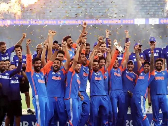 ಪಾಕಿಸ್ತಾನ ಬಗ್ಗುಬಡಿದು ಏಷ್ಯಾಕಪ್ ಗೆದ್ದ ಟೀಂ‌‌ ಇಂಡಿಯಾ| ಟ್ರೋಫಿ ಪಡೆಯದೇ ಸಂಭ್ರಮಿಸಿದ ಭಾರತ
