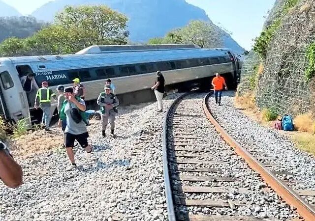 ಹಳಿ ತಪ್ಪಿದ ರೈಲು| 13 ಸಾವು, 98 ಮಂದಿ ಗಂಭೀರ