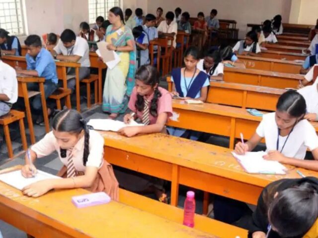 ಎಸ್ಎಸ್ಎಲ್ ಸಿ ಪರೀಕ್ಷೆ ಅಂಕಗಳಲ್ಲಿ ಭಾರೀ ಬದಲಾವಣೆ| ಹಿಂದಿ ಭಾಷೆಗಿಲ್ಲ ಅಂಕ ಮಾನ್ಯತೆ; ಗ್ರೇಡ್ ಗೆ ಮಾತ್ರ ಸೀಮಿತ