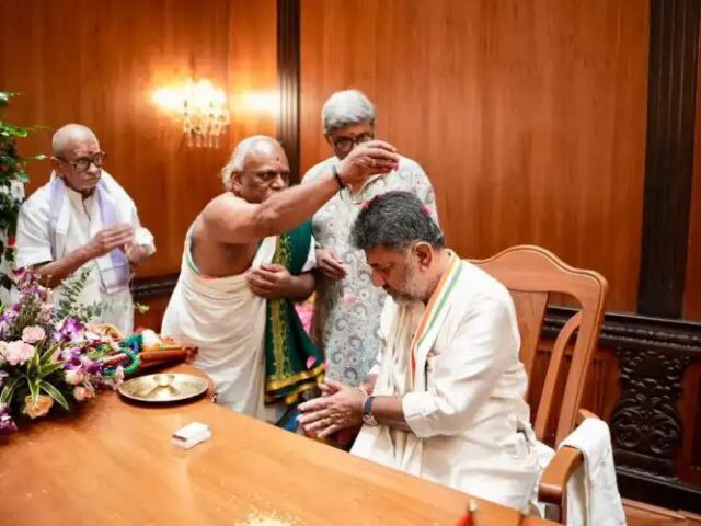 ಬಿಜೆಪಿಗೆ ಮಗ್ಗುಲ ಮುಳ್ಳಾದ ಸಿಎಂ ನಡೆ| ಧರ್ಮ, ಸಂಪ್ರದಾಯ ಪಾಲಿಸುವ ಡಿಕೆಶಿ ವಿರುದ್ದ ಇನ್ನು ಹೇಗೆ ಹೋರಾಟ ಮಾಡುತ್ತೆ ಕೇಸರಿ ಪಡೆ?