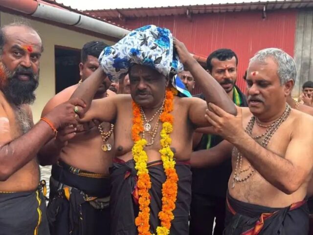 ಶಬರಿಮಲೆ‌ ಯಾತ್ರೆ ಕೈಗೊಂಡ ಸಂಸದ ಹೆಚ್.ಡಿ ಕುಮಾರಸ್ವಾಮಿ