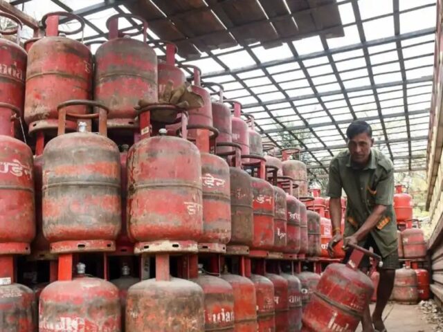 ಗ್ರಾಹಕರಿಗೆ ಗುಡ್ ನ್ಯೂಸ್| LPG ದರದಲ್ಲಿ ಗಣನೀಯ ಇಳಿಕೆ