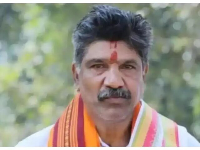 ಗಡಿಪಾರು ‌ಆದೇಶ ಪ್ರಶ್ನಿಸಿ ಮೇಲ್ಮನವಿ| ಮಹೇಶ್ ಶೆಟ್ಟಿ ತಿಮರೋಡಿಗೆ ಸುಪ್ರೀಂನಲ್ಲೂ ಹಿನ್ನಡೆ