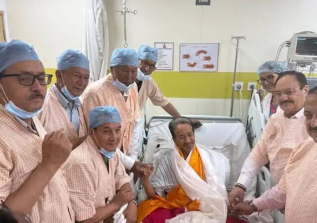 23ದಿನಗಳ ಬಳಿಕ ಉಪವಾಸ ಕೈ ಬಿಟ್ಟ ಸೋನಂ ವಾಂಗ್ಚುಕ್| ಪೊಲೀಸ್ ದೌರ್ಜನ್ಯ ಖಂಡಿಸಿ ಇಂದು ದೇಶಾದ್ಯಂತ ಪ್ರತಿಭಟನೆಗೆ ಕಾಕ್ರೊಚ್ ಕರೆ