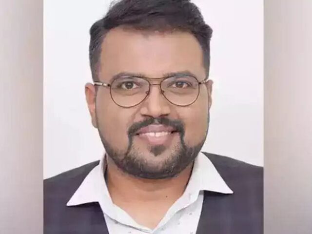 ಮೀಸಲಾತಿ ಬಗ್ಗೆ ಅವಹೇಳನ ಆರೋಪ| ನಿರೂಪಕ ಅರುಣ್ ಬಡಿಗೇರ್ ವಿರುದ್ಧ ಎಫ್ಐಆರ್